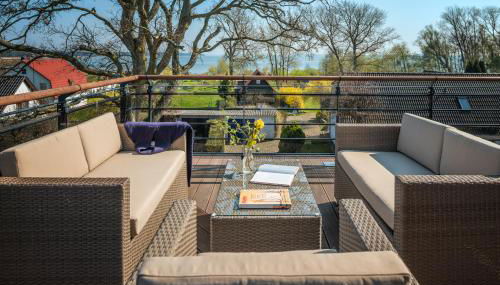 Villa Lotsenhäuser Rügen - Luxus Ferienhaus - 3 Schlafzimmer - Sauna - Dachterrasse mit Boddenblick - Foto 2