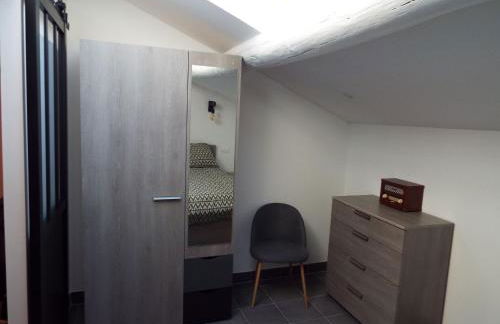 Apartment Valentins Gîte Moulin de Tartay in Avignon by Interhome - Photo 9