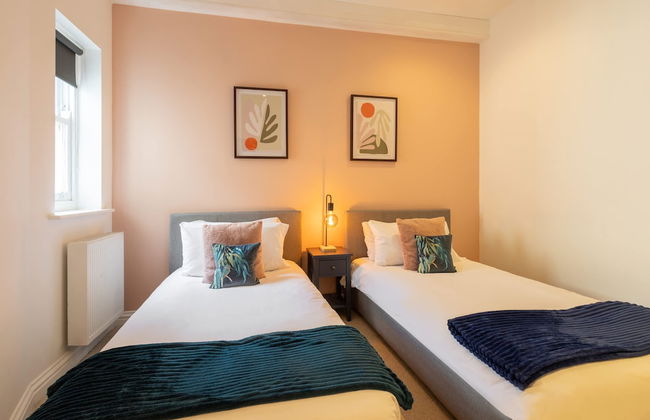 Host Stay Bond End - Photo 10