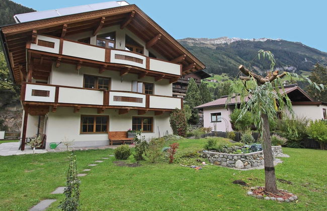 Apartment at the City Center in Brandberg - Photo 14