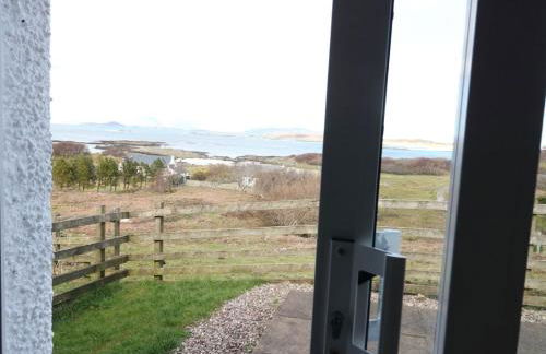 Dondie's House, Kilchoan - Photo 22