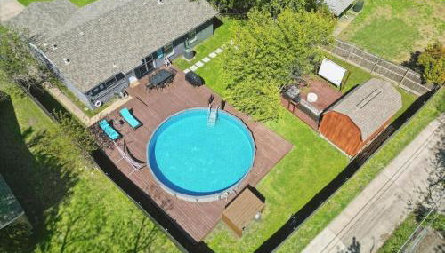 Peaceful and Relaxing Getaway w Beautiful Pool - Foto 1