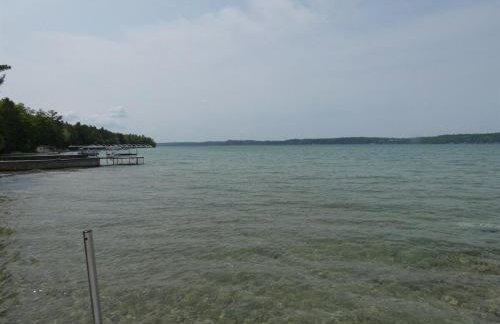 Cranberry Cottage on Torch Lake - Foto 7