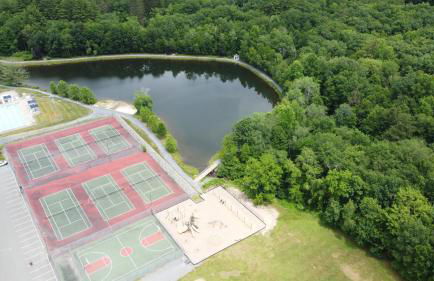 Harmony Hill Stylish 4bd Mountain Retreat, Hot Tub, Games - Foto 49