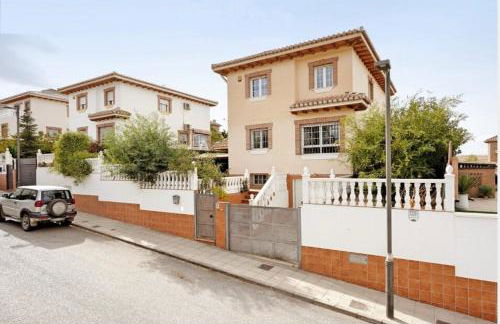 Apartamento con acceso independiente, a un paso de Granada, tranquilidad y comodidad - Photo 9