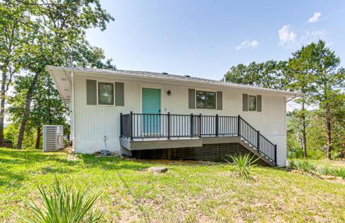 Table Rock Lake Hideaway with Deck Bring Your Boat! - Photo 39