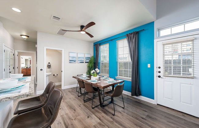 Upstay - East Austin Family Home - 5min From DT - Photo 24