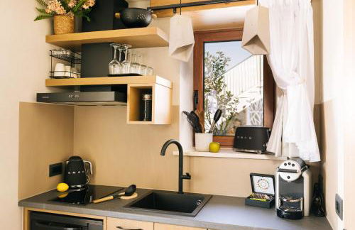 Mirthea Suites - Photo 112