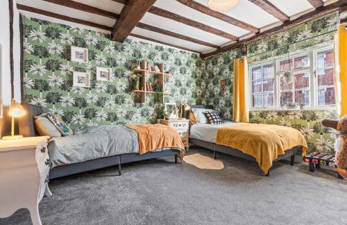 #54 The Balti Cottage Apartment - Sleeps 5 - Close to Kingsbury Water Park - " Perfect for Contractors and Families - Free parking" - Foto 15