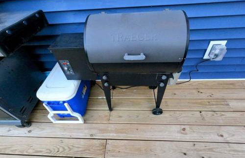 Newly Built Waterfront home w/Amazing Views - Foto 10