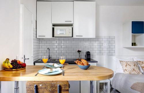 BnBNova - Cozy Stay Near Eiffel Tower & Invalides & Seine - Foto 9