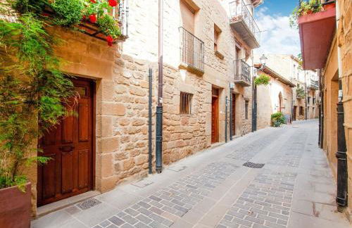 Stay in Historic Laguardia, Sleeps 8 - Photo 25