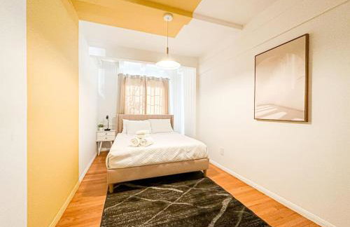 6BR Pool Escape for Friends and Family - LOU1 - BUR - Foto 29