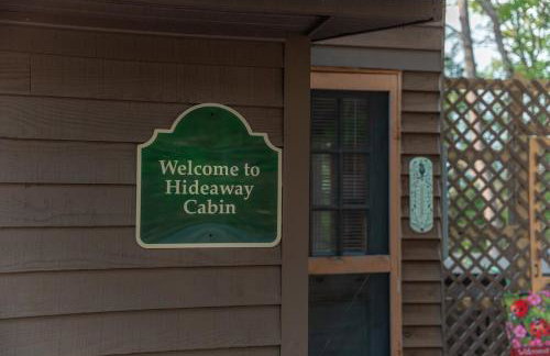 Hideaway Tiny Cabin, Hot Tub, View, Firepit - Foto 19