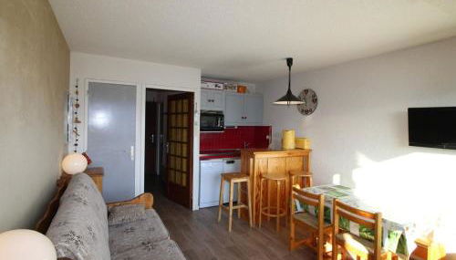 Studio cabine 4 pers au pied des pistes avec parking gratuit - Auris en Oisans - FR-1-297-151 - Foto 3