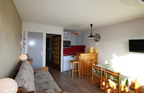 Studio cabine 4 pers au pied des pistes avec parking gratuit - Auris en Oisans - FR-1-297-151 - Foto 3