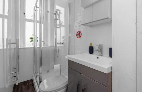 Free Parking - City Centre - Stunning Views - Great Location - Foto 16