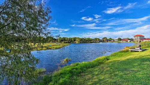 Walk to Bayshore Park Lakefront Dickinson Gem! - Foto 2