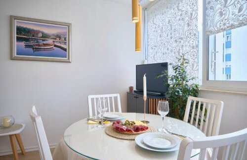 Sunny Apartment - Photo 4