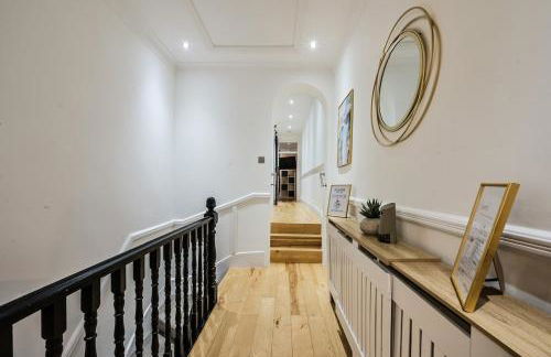 Beautiful Large 3 Bed 2 Bath Flat, Free Parking - Foto 4