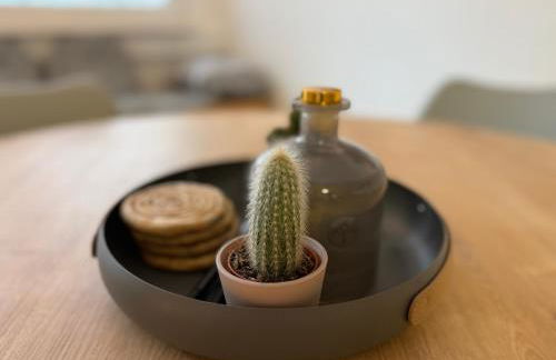 Studio near Altstadt /w Workspace, Feng-Shui & Art - Foto 4