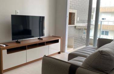 Apartamento em Condomínio Clube frente à praia do Campeche - Foto 7