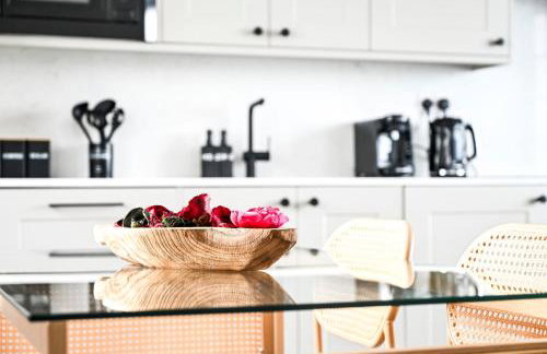 Historic 2-Bed Hideaway Near Hampton Court Palace - Foto 17