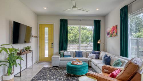 Contemporary Home Centrally Located Near Soco & DT - Foto 4