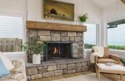 Oceanfront w Direct Beach Access • Game Room • Views Driftaway by AvantStay - Photo 14