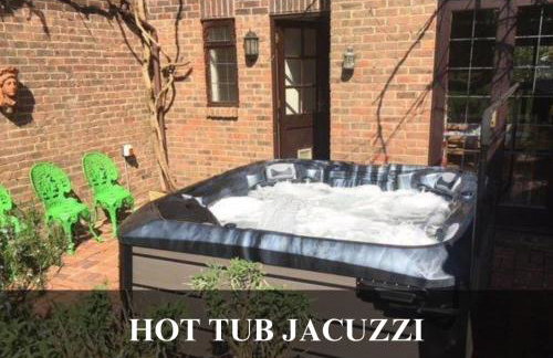 The Fortis House, Bournemouth, with Swimming Pool and Hot Tub Jacuzzi - Foto 8