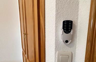 Precioso apartamento con piscina - Photo 16