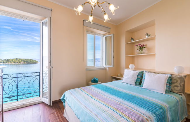 Mouragia Luxury Seaview Suite by Konnect - Foto 2