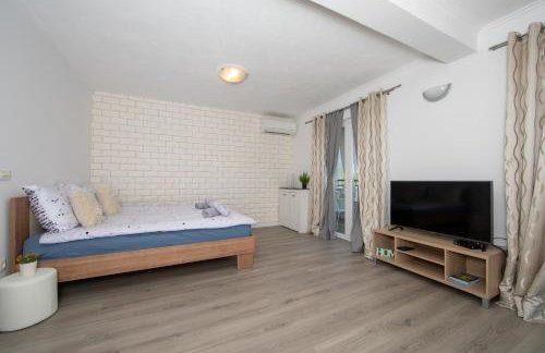 Apartmani Nina & Mili - Photo 14