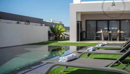 V5 Villa Emma - Luxury 5 bedroom, Pool and Jacuzzi - Foto 4