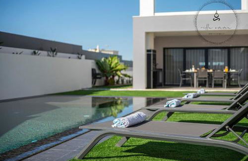 V5 Villa Emma - Luxury 5 bedroom, Pool and Jacuzzi - Foto 4