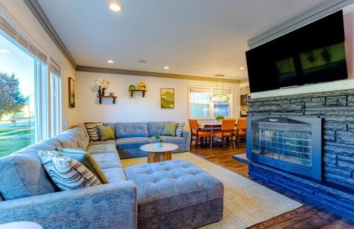 Brew City Game Room Fenced Yard 2 king beds - Foto 22