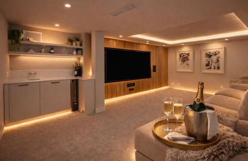 Luxury Sea Views Smart Villa Luz Bliss, 2 Stunning Sea Views, Infinity Pool, Sauna, Gym, Home Cinema, Full Smart Home Technology and Full Privacy - Foto 51