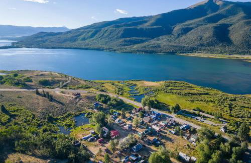 Historic Boho Brothel Lake Retreat Fast Wifi - Foto 25