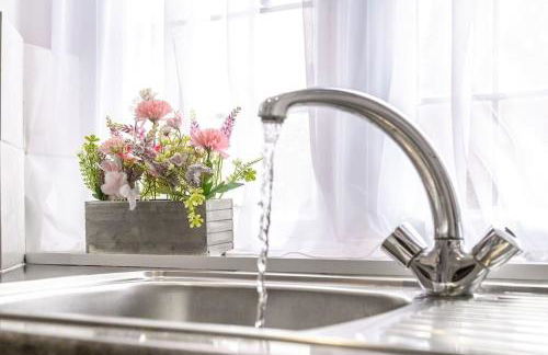 Immaculate 2BR London Flat with King Bed-Parking Available-Sleeps 6-20 Percent OFF Off Long Stays! Perfect for Families, Contractors & Couples! - Foto 42