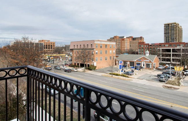 Close to DCA OLD Town With Rooftop Access - Foto 14