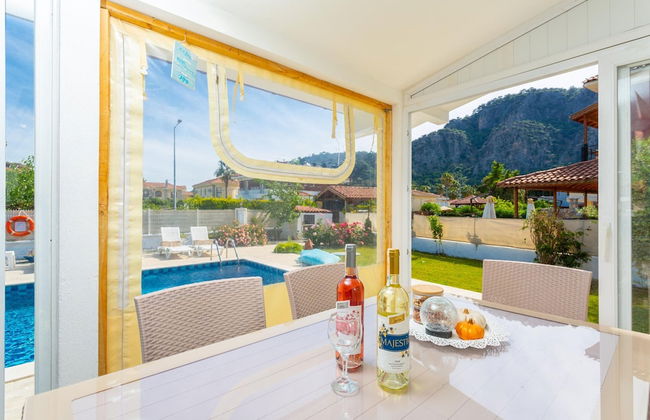 Villa Mina Large Private Pool A C Wifi Car Not Required Eco-friendly - 2834 - Photo 17