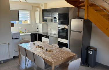 Maison vue sur le lac et proche du golf ! - Foto 2