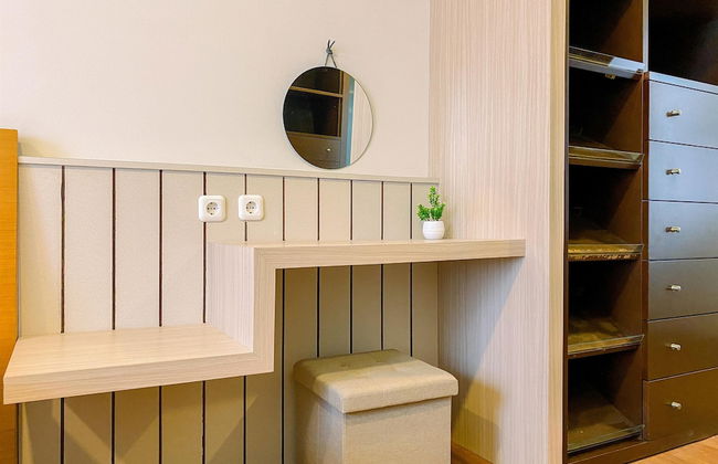 Cozy 2 Bedrooms Sudirman Tower Apartment by Travelio - Foto 7