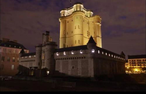 TWIN 1 & 2 - Studio-Métro Paris Disneyland-WIFI-RER A - Foto 18