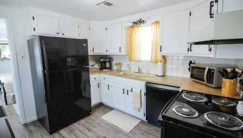 Central Location with In Home Washer and Dryer - Foto 2, Other