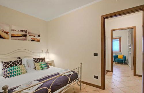 AmiroVista-Garden, Lake view, shared pool - Happy Rentals - Foto 29