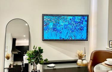 Superb Duplex in North London with reserved parking - Photo 3