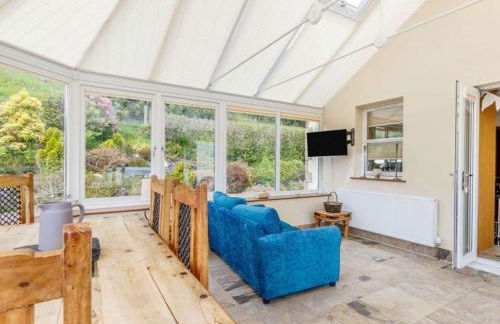 3 Bedroom luxury home, hot tub, stunning views of Killin, sitting on the River Dochart - Foto 4