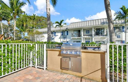 Serene Poolside Getaway Lake Access Parking - Foto 8