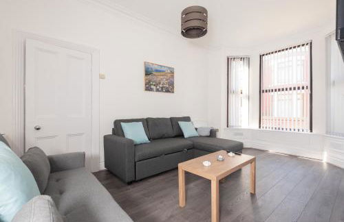 3-Bed Coastal Retreat - Foto 35